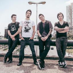 Rock band from Sao Paulo (Brazil) comprised of @tatovillanova (vocals), @renatogalozzi (guitar), @vinicolla(bass) and @caiofigueira (drums)