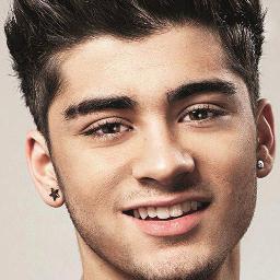 Samen gaan ze aan kop
 One Direction jullie zijn top!
 een geweldige band dat verdient iedereen wel
 want jullie kennen One Direction toch wel?
:)...