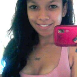 Deixe de lado aquilo que te faz mal. Corra atrás daquilo que te faz bem.  ;*