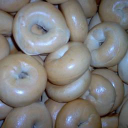 Elizabeth's Bagels has been a Franklin spot since 1994.  We kettle-boil our bagels fresh everyday the old-fashion way.  All of our products are made fresh!