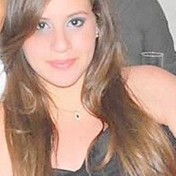 Não suporto falsidade, inveja, futilidade, fofoca, maldade, mentira, falta de caráter e falso moralismo. http://t.co/wsYhnriN6X