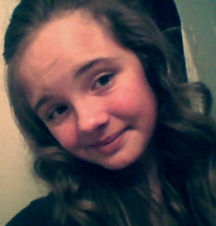 CarleeBugsmosh's profile picture. I love Smosh,Pewdiepie,Shane Dawson, Smosh games. So  Follow me Because I will follow you  back !  i make awesome videos in on Youtube!Thanks .x