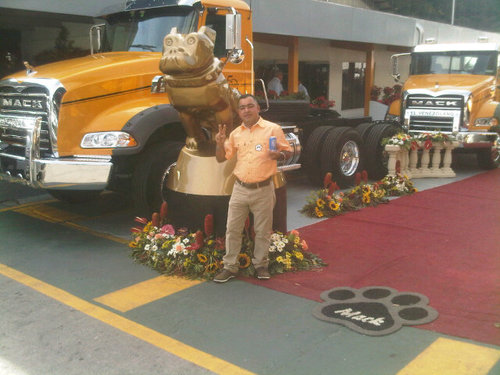 carlos colmenares Profile