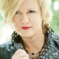 Connie Harrington (@craeharrington) 's Twitter Profile