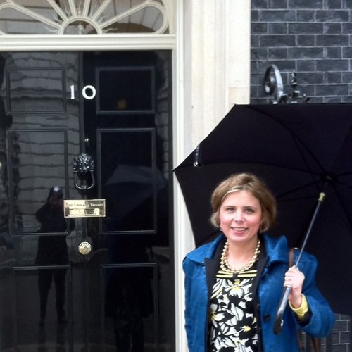 Marianina_M's profile picture. Where I tweet on new things. Into tech and languages; Spanish, French & Italian speaker. Former digital leader at Amazon & Rightmove.