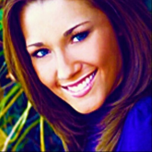 MikaylaBeckettC's profile picture. Hi I'm @Det_KateBeckett 's niece Mikayla Beckett. Some people Call me Mikky. I've had a crazy life. I'm happily dating Joe. And a Mother.