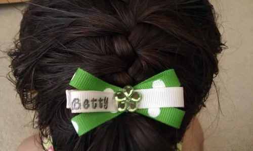 Cute hair bows for any little girl, toddlers, and even infants with little hair.