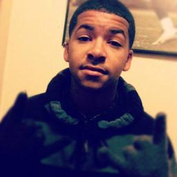 LokoUp15's profile picture. 