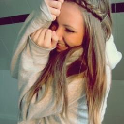 Je suis mariée a @Real_Liam_Payne mais il ne le sait pas encore. He smile I smile! 1 verified follow me
