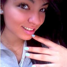 Talita, 19 anos, sao paulo capital,  e se quiser saber mais só chegar mais ;)) 
Seja bem vindo (a) ;]]