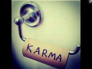 #KarmaTweets #FackingKarma #Follow en je krijgt een sticker! ;)