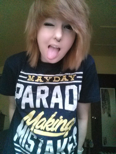 Just a girl that loves to know what's going on in the world c: