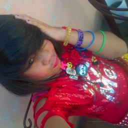 Miraa la cosa es asii tu me sigues y yo te sigo Asi o mas ¿Claro? http://t.co/RqIsLJvs agregame en facebook!!