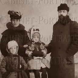 CabinetPortrait's profile picture. Профессиональная ретушь, старых фотографий. Дорого, но очень качественно.
#rufollow #followback