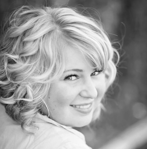 macenzie_b's profile picture. C'est la vie!