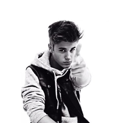 I love my Beliebers The love you more than my life Daria eyas They are my right eye. Disappoint me But no pass is nothing like the love!