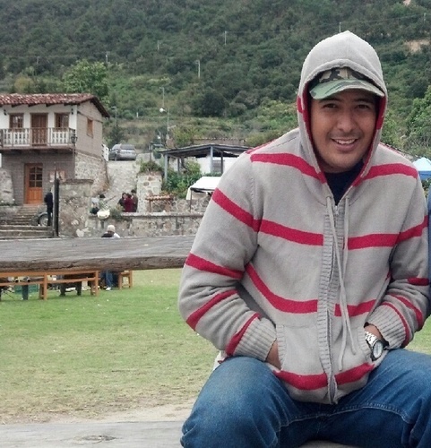 Ingeniero Eléctrico comprometido con el bien social...alegre, kinestesico, sociable, deportista, amante del béisbol.
