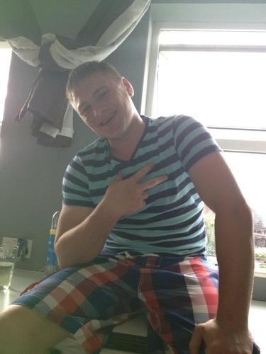 Green tractor fixer,Drinker.