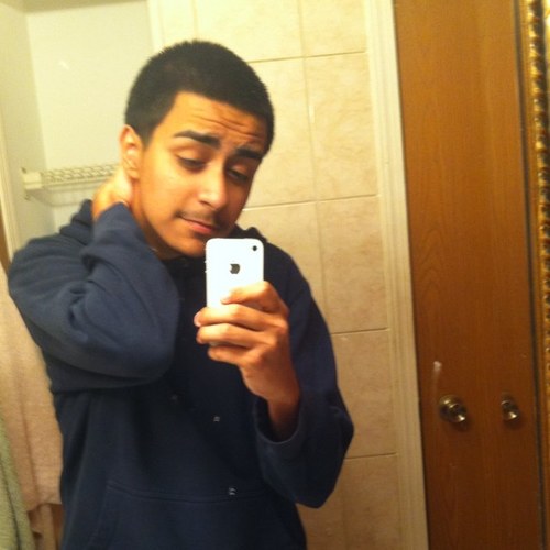 JayeeRaww's profile picture. Life's too short to worry about what others think of you.