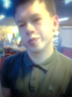 Laura44335844's profile picture. I am Laura I live at home with mum sister dog cat I go college Monday Thursday I got a boyfriend name Darren I love him and music