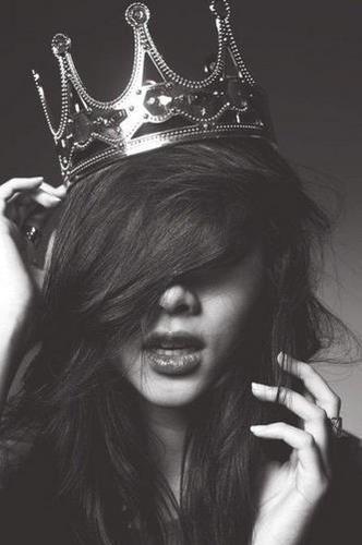 Just a bad bitch from Long Island. Ive been told i was born a princess...but hey if the crown fits