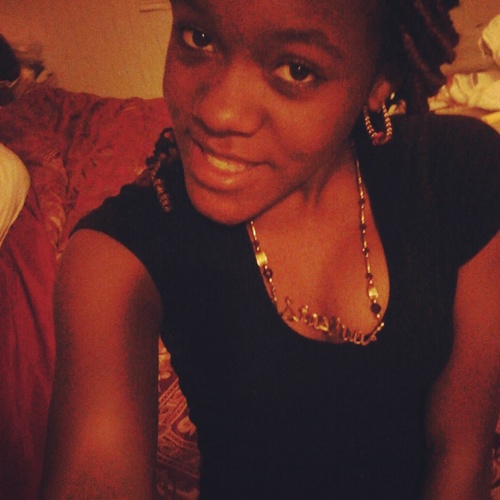 Seventeen|JUNIOR|favorite color;purple|have two bestiesxx @iKamishaDishaye|@yeahbxtch_94 follow them|