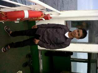 Follow my best friend @DayintaWahya