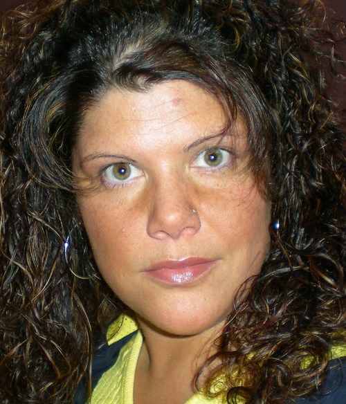 I am a loyal, fun, outgoing, single girl looking for friends and new adventures.