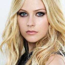 Born of the world's greatest evil, I am to correct their greatest mistake. Daughter of @LilithHellQueen and @Sam_MorningStar. Sister of @SaydaMarian (18+MC/RP)