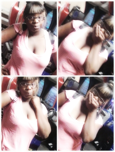 Swaggbarbie12's profile picture. Lets Tweet Team Dark Skin Team Thickness