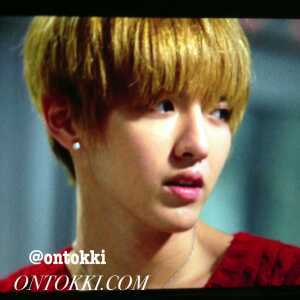 We Are One!!! หนี่หาว ผม 吴凡 คริส ลีดเดอร์EXO-M [บอทอิสระ] แร็ปเปอร์ ดูแลเด็กๆในEXO รักผมไหม? มาคุยฟอลกับผมสิครับ