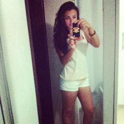 Não tenha medo de quem te ataca . Mas sim do falso que te abraça ...








http://t.co/xqSAsauuMI