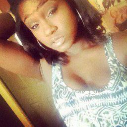 Cali Swag #TeamIDGAF #Bisexual @YG Is My Future Husband | Follow This ABN @YoBitchLoveMe__ | My Main Bitch @Trippy_Foreign