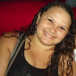 Aquela que ama a família acima de tudo.