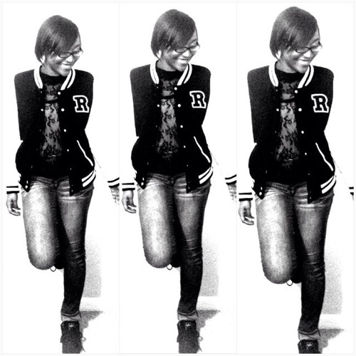 Wanna Find Out Who I Am Follow Me && See '!!!! No mention = No following back ! Oh Yea Follow Me On Instagram karnyia johnson !