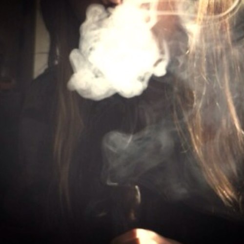 21, F; #Ganja #Vodka #Pills #Sarcasm #Rave #StonerNation #TeamVodka #EDM  #PLUR. Just a Southern girl drinking, partying, and lovin hard✌