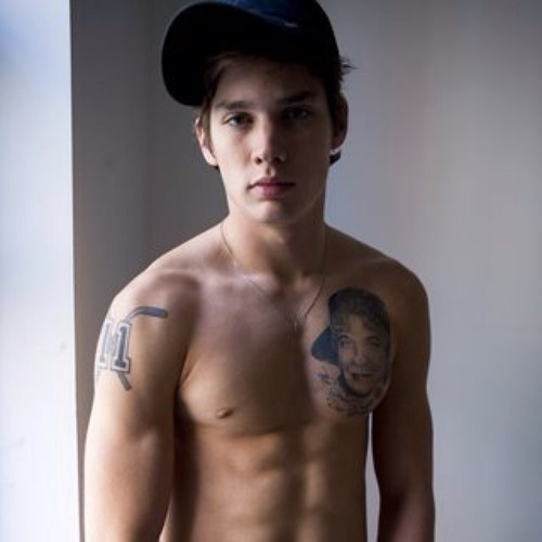 Highguyfilm's profile picture. I can only be sincere for 20 minutes and then I start feeling dizzy. I don't think I have a soul to be honest.