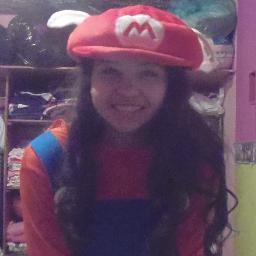 Solo quiero saber si en algún momento, en algún segundo, por pequeño que fuera, has sonreído al recordarme.  (:
