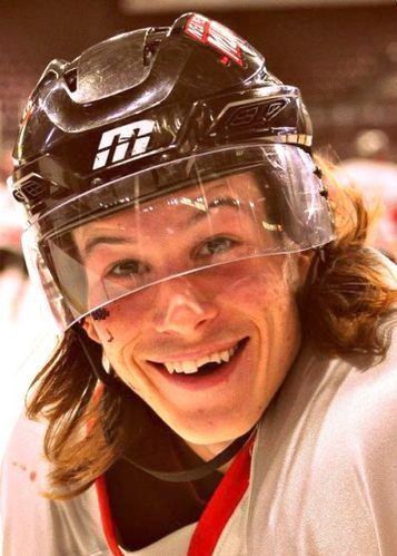 Class_A_Duster's profile picture. A goal with no celly is like a fart thats not smelly peanut butter but no jelly or a safeway with no deli, just dont make sence! #4thline4life