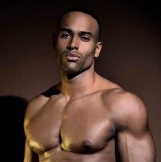 Hot and sexy tweet and retweet #NSFW, #TeamGay, #TeamHomo, #teambi Offensive content in tweets.  Do NOT follow if you find a gay lifestyle offensive. 18+