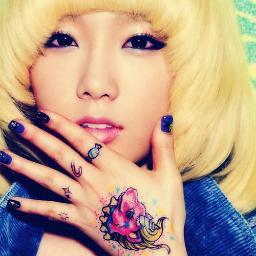 『#RPWithNoAgency;#pucukfams;#WeAreSM』 Ha-Ha! Let me introduce my self! Here~ come Taeyeon! whoo! (?) Hey, I'm Taeyeon. GG Beautiful Young Leader.
