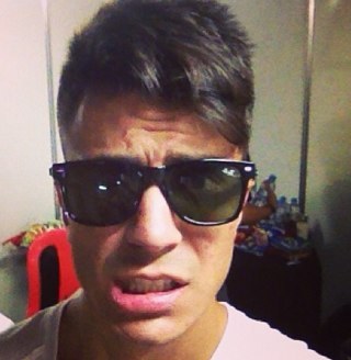 Eu nunca vou desistir de você, afinal não há sentido viver sem poder sonhar . EU TE AMO DEMIAS @pelurestart  Since 08/08/2010