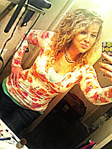 #TeamFollowBack #TeamGemini #TeamThick #TeamBeautiful #LoudCity #BunnyBounce