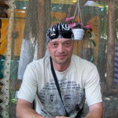 На данный момент пенсионер. Занимаюсь созданием, продвижением поддержкой сайтов, изготовлением логотипов и всем что с этим связано.
