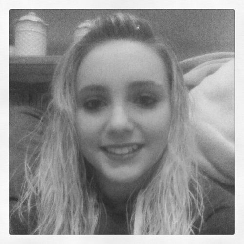 CobbKC's profile picture. I love r5, IM5, Austin Mahone, and Justin Bieber.