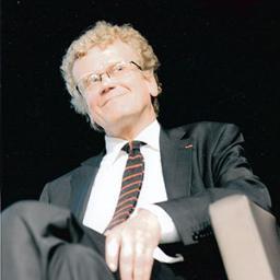 Docteur en droit -Avocat-ex Membre de la CNCDH-Ancien grand maître du GODF-Fondateur avec Antoine Sfeir de l’OILDC.(contre le communautarisme)
