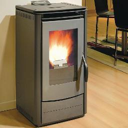 importeur van Thermorossi pelletkachels
en Solarfocus biomassa Installaties