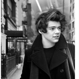 ~Sigeme & te sigo♥
me da lo mismo lo qe la gente piense de cada uno de los chicos de one direction♥para my son los mejores &  serán los mejores & punto*---*