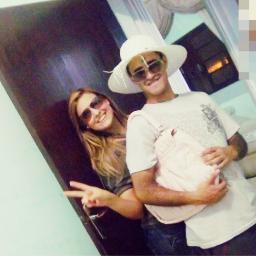 I Love you 
  Sou o que sou... feliz !