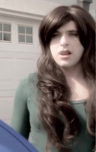 Girl_IanH's profile picture. Hey!! Im Iana! The sister of that guy with the bowl hair. Follow my girl @Girl_AnthonyP  ,brother @RPIan_H  and boyfriend @RPDan_H